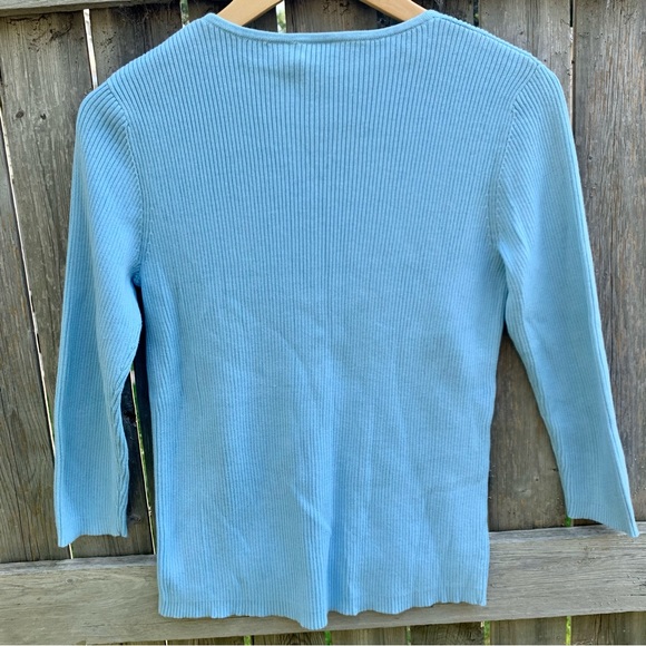 Powder Blue Ribbed V-Neck - Picture 3 of 7